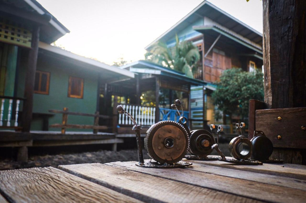 Baanya Homestay Ko Kret Нонтхабури Экстерьер фото