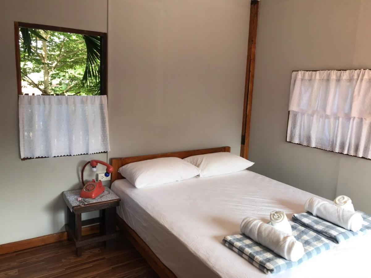 Baanya Homestay Ko Kret Нонтхабури Экстерьер фото
