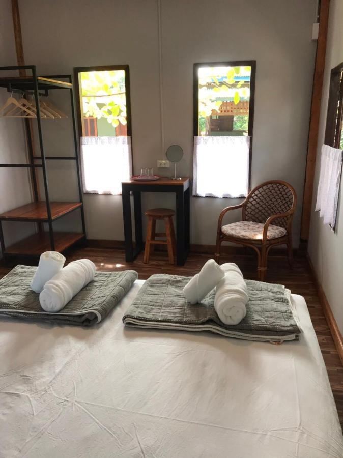 Baanya Homestay Ko Kret Нонтхабури Экстерьер фото